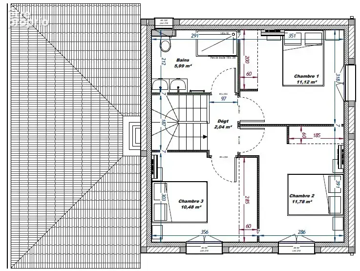 Villa Genas secteur Le Bourg, 92m2 habitables, jardin environ 368m2. - photo 3