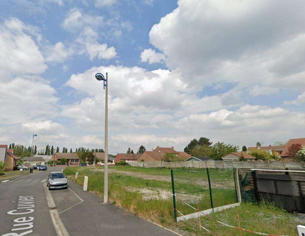 Terrain à MONTIGNY-EN-GOHELLE