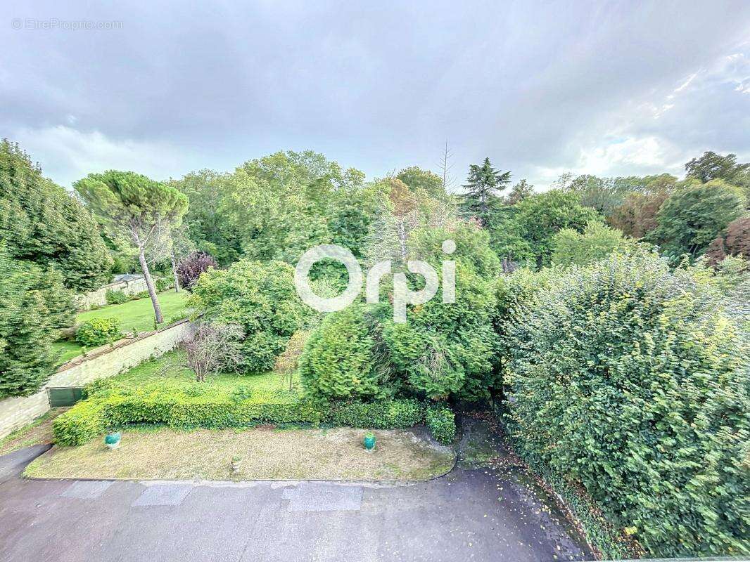 Appartement À Vendre - photo 3