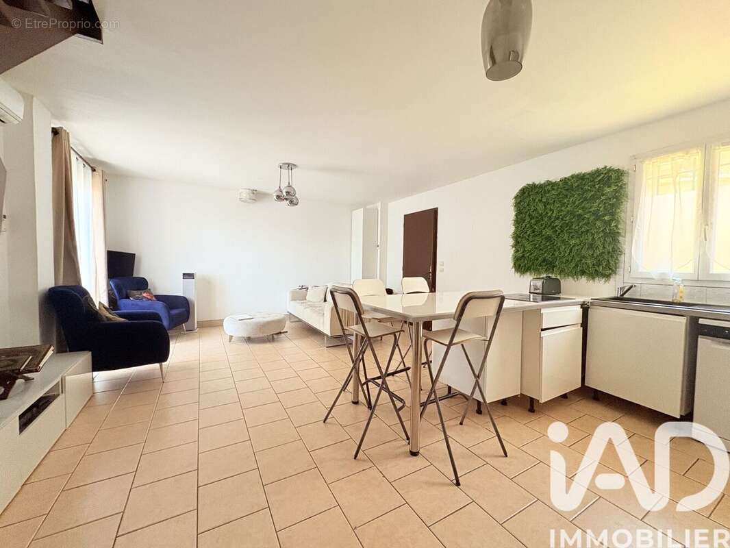 Photo 3 - Maison à MARSEILLE-14E