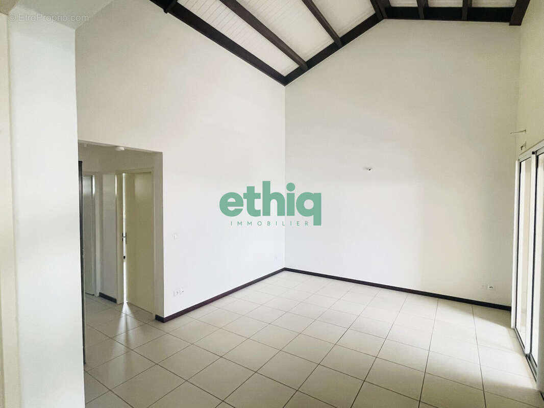 Appartement à LE GOSIER