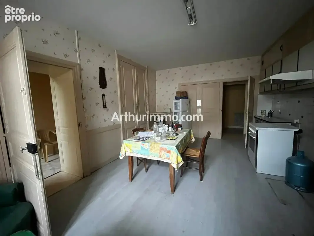 Maison en pierre avec fort potentiel, idéale investissement - photo 21