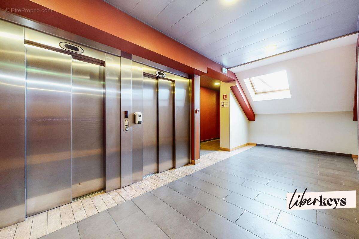 Commerce à VILLEURBANNE