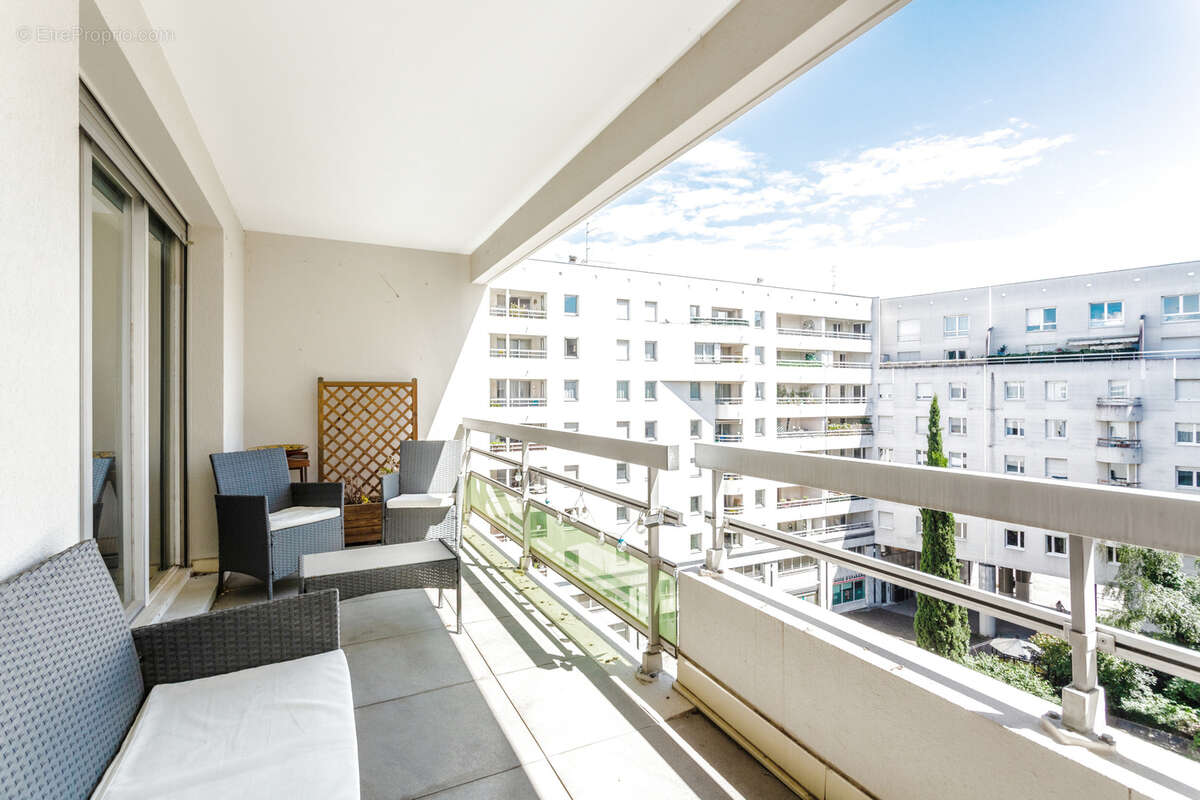 Appartement familial 6ème étage   Villeurbanne Gratte-Ciel - photo 2
