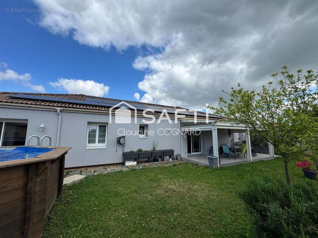 Photo 2 - Maison à FEILLENS