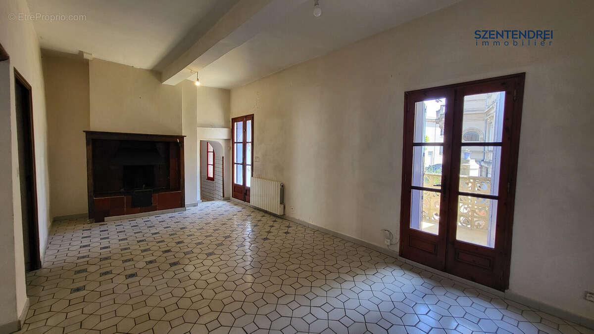 Maison à FRONTIGNAN