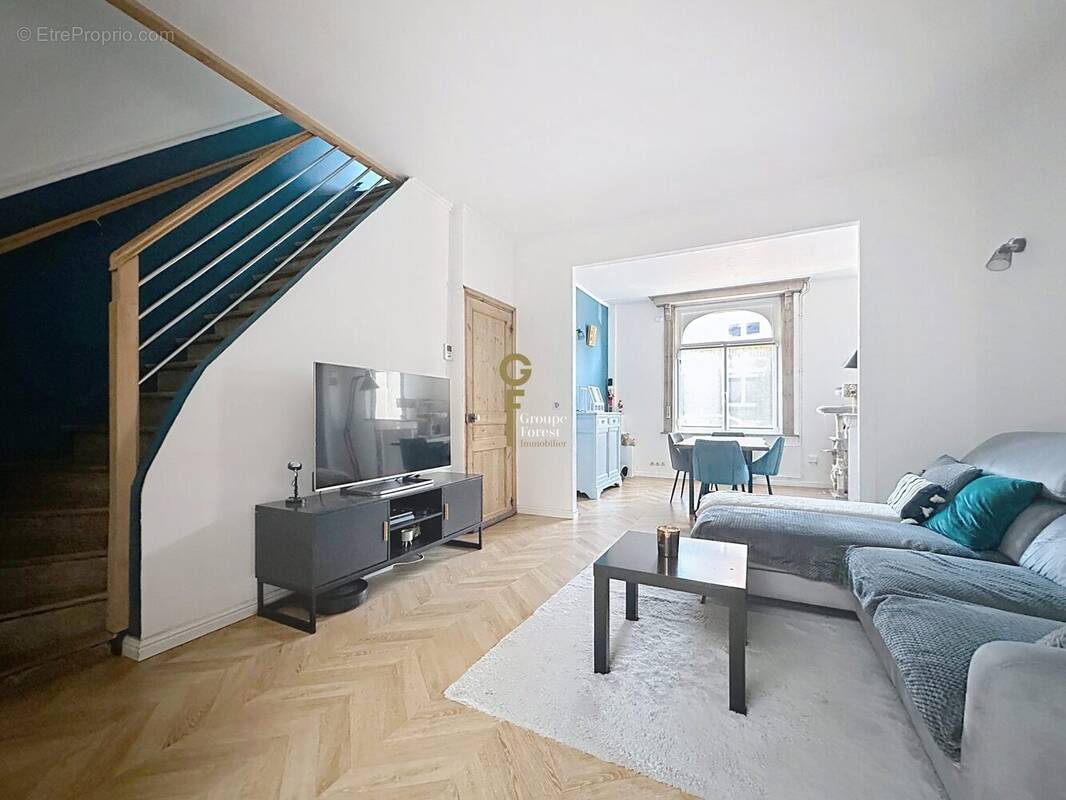 DEMEURE BOURGEOISE - Maison à WASQUEHAL