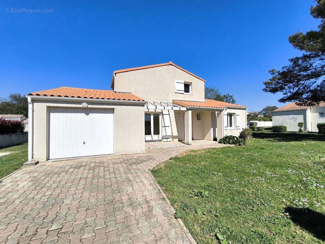 Maison à SAINT-PALAIS-SUR-MER