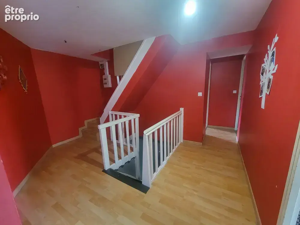 Grande maison familiale de 179 m2 à deux pas de St Sorlin-en-Valloire (26210) - photo 8