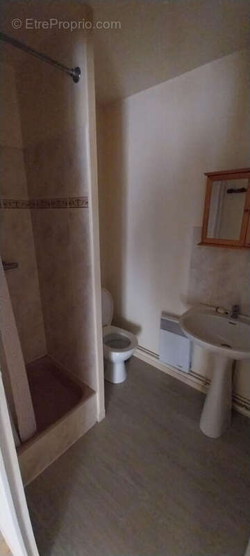 Appartement à EPERNON