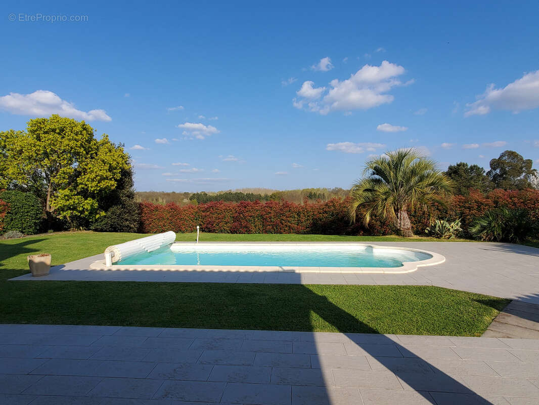 Maison à LE MAS-D'AGENAIS