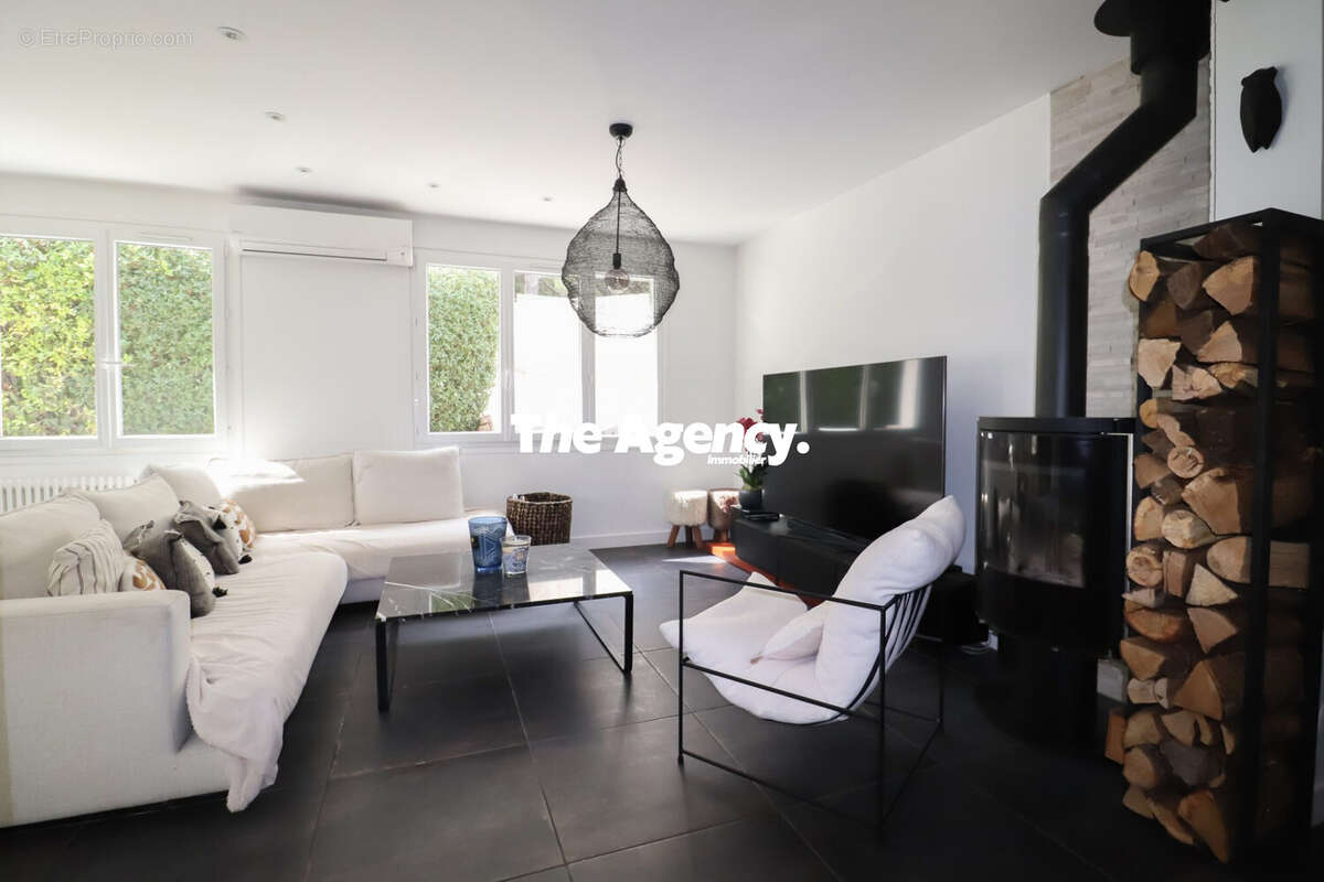 Maison à MARSEILLE-9E