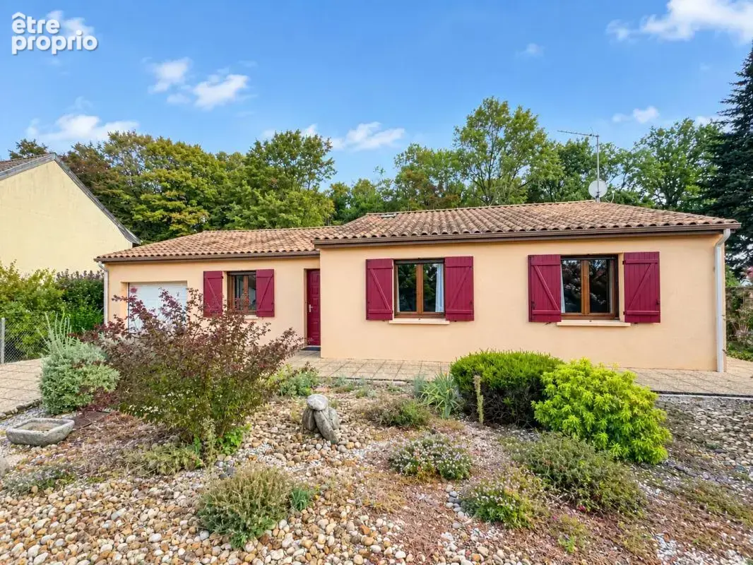 Photo Maison à Saint-Astier au prix de 224 700€