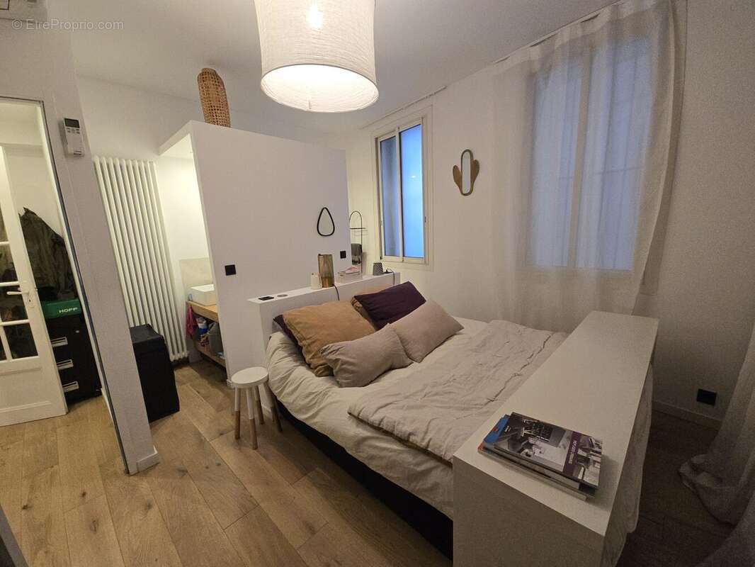 Appartement à MARSEILLE-6E