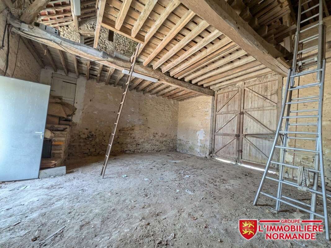 Corps de ferme 7 pièces 182m² - photo 19