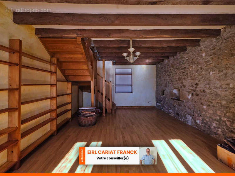 Maison à LE GRAND-BOURG