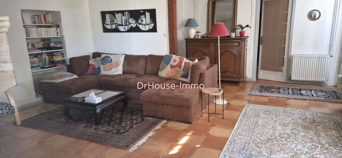 Maison 241 m² à Sauveterre-De-Guyenne  - photo 18