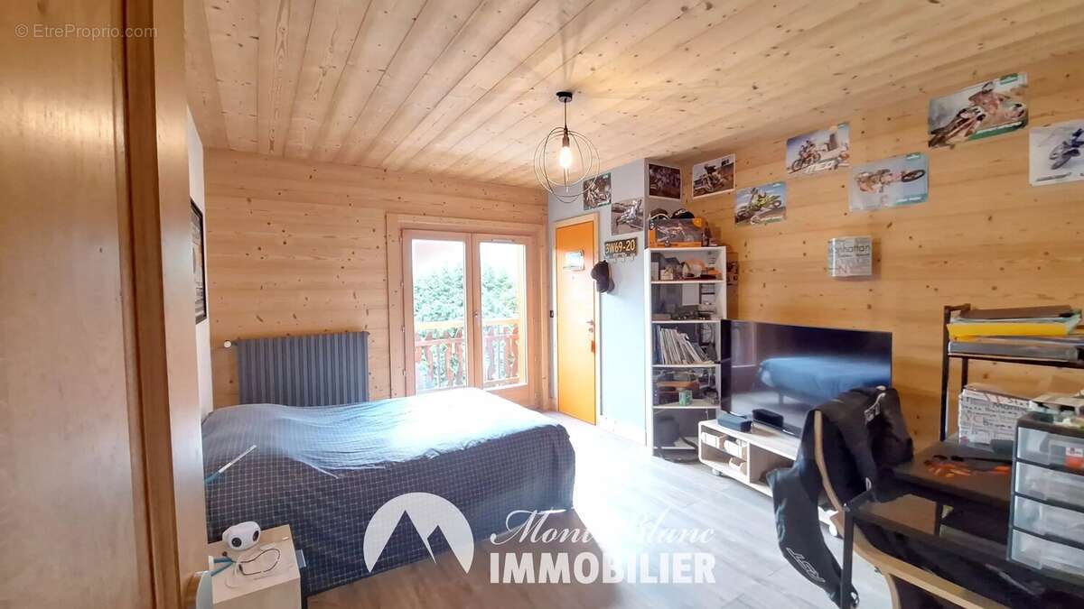 À proximité de Sallanches – Grande maison familiale avec piscine et possibilité d'appartement indépendant - photo 18