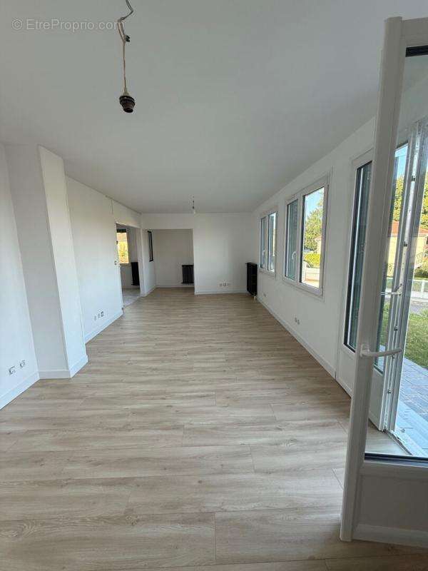 Maison à BOIS-GUILLAUME