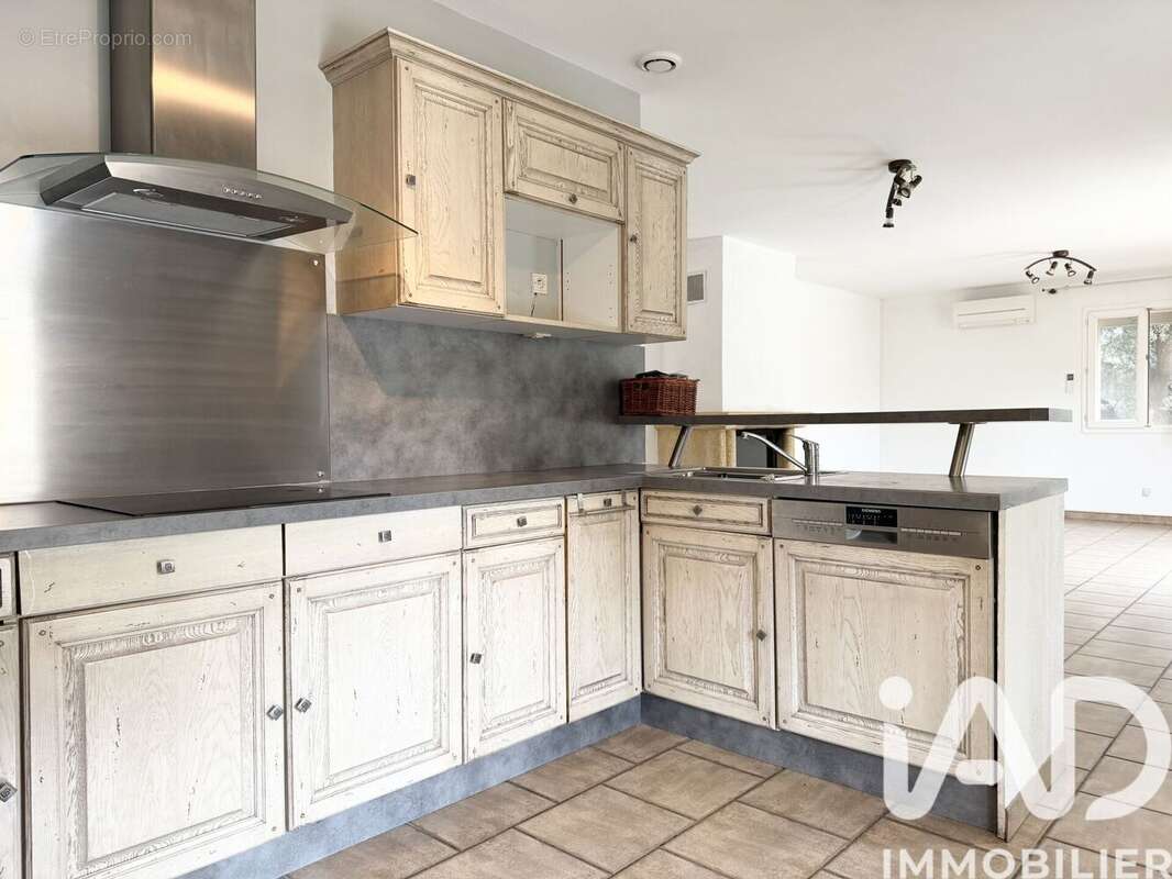 Photo 6 - Maison à PELISSANNE