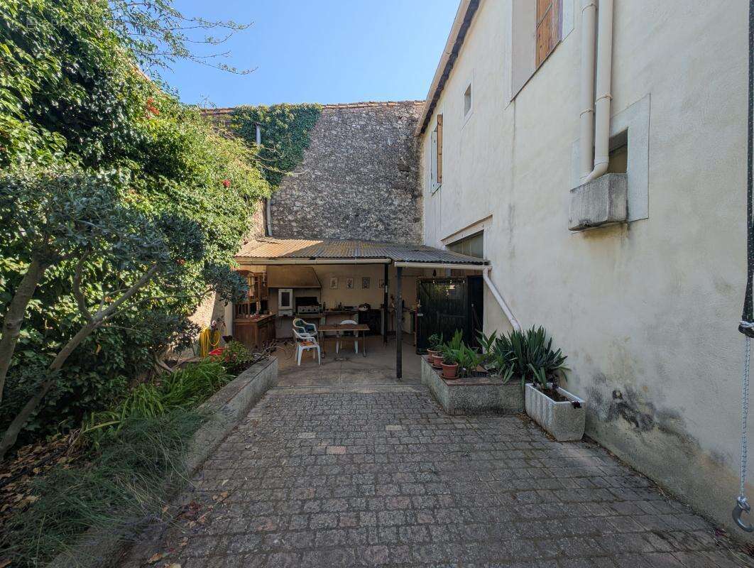 Maison à ADISSAN