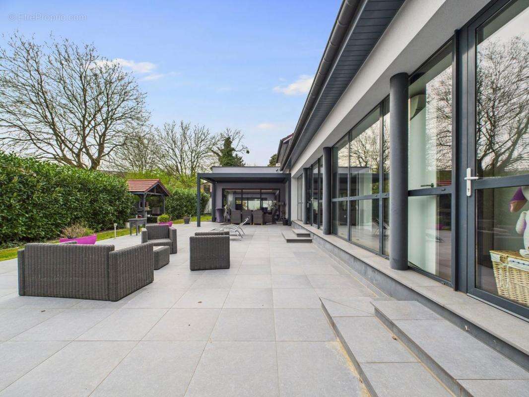 Maison à VILLERS-LA-MONTAGNE