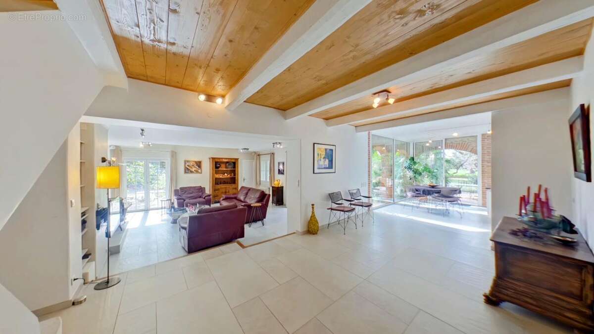 Maison 463 m² à Canohes  - photo 16