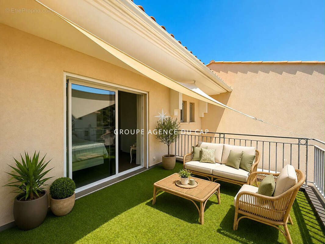 À pied des plages villa récente avec piscine chauffée garage 3 chambres - photo 12
