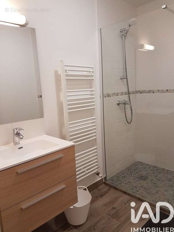 Photo 4 - Maison à LE BOURGET