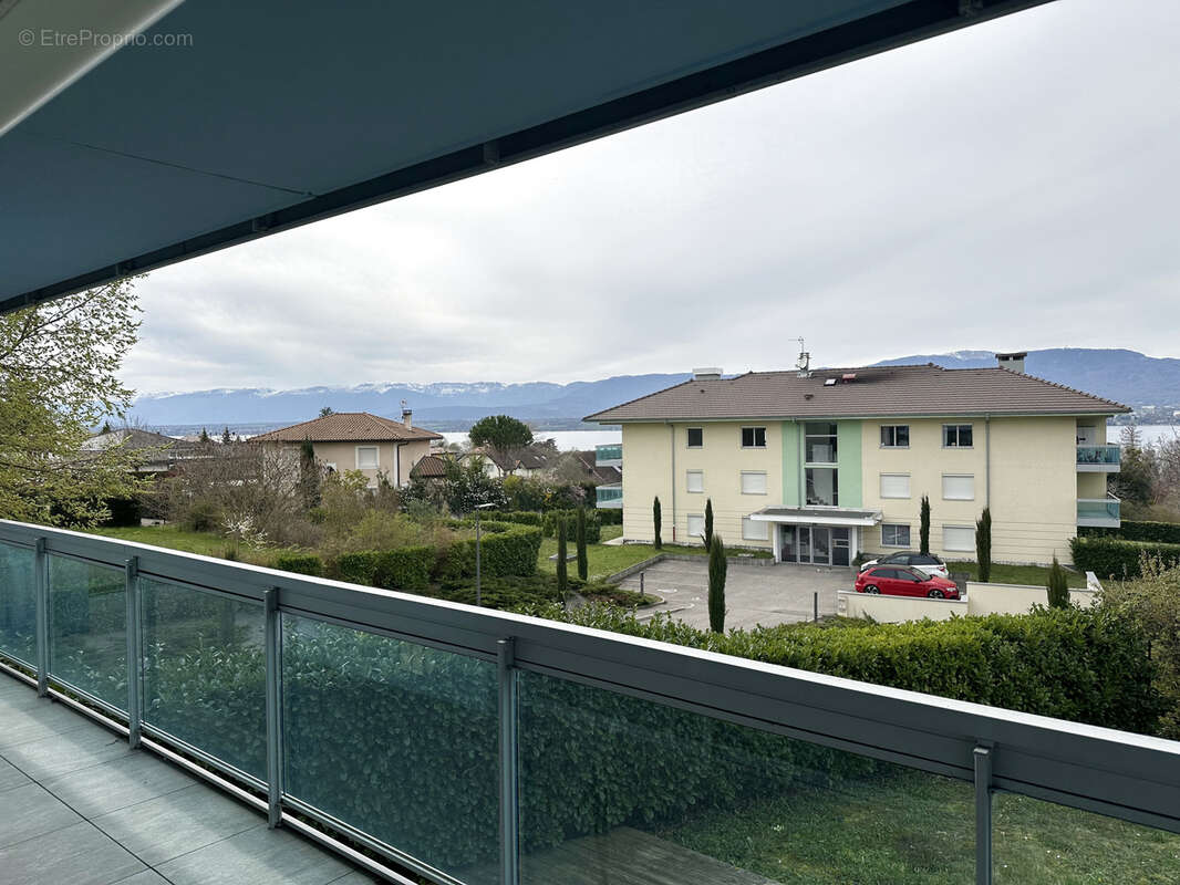 T4 MESSERY Appartement à la Vente    avec Vue Imprenable sur le Lac - photo 4