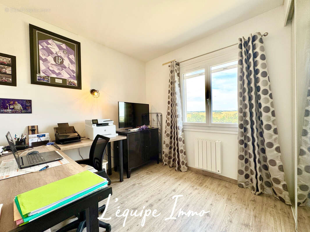 Maison T5 avec sous-sol, piscine et vue panoramique - photo 11