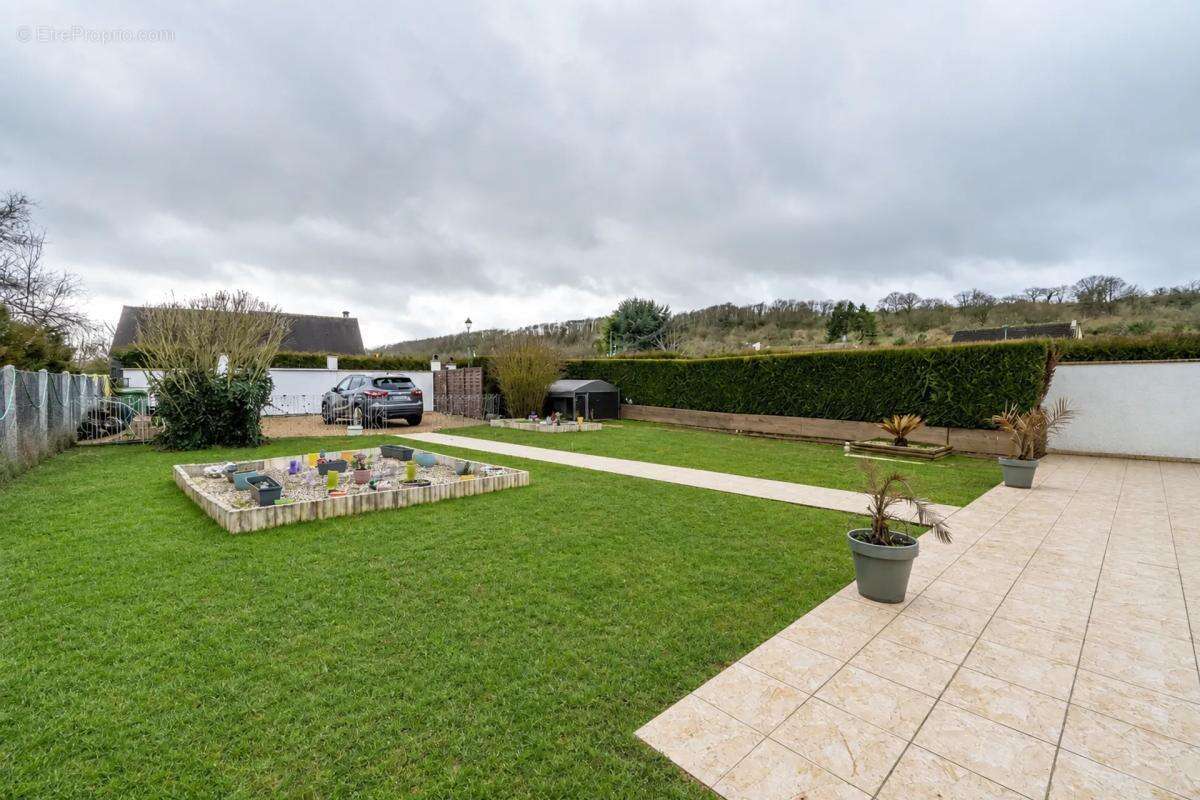 Élégante maison 6 pièces avec véranda à Charpont - photo 21