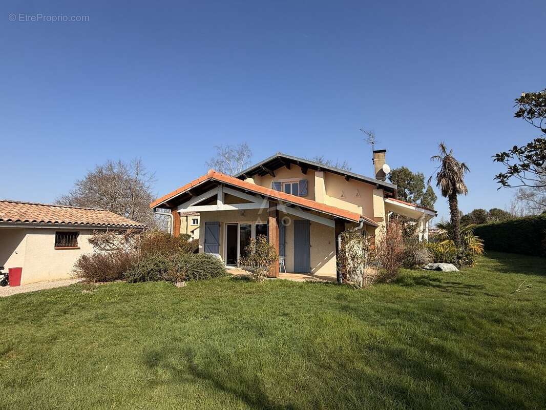 Maison à SAINT-GENIES-BELLEVUE