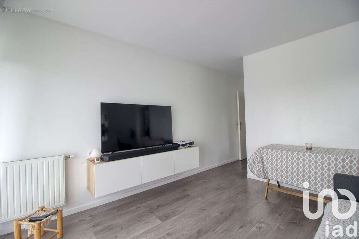 Photo 7 - Appartement à TAVERNY