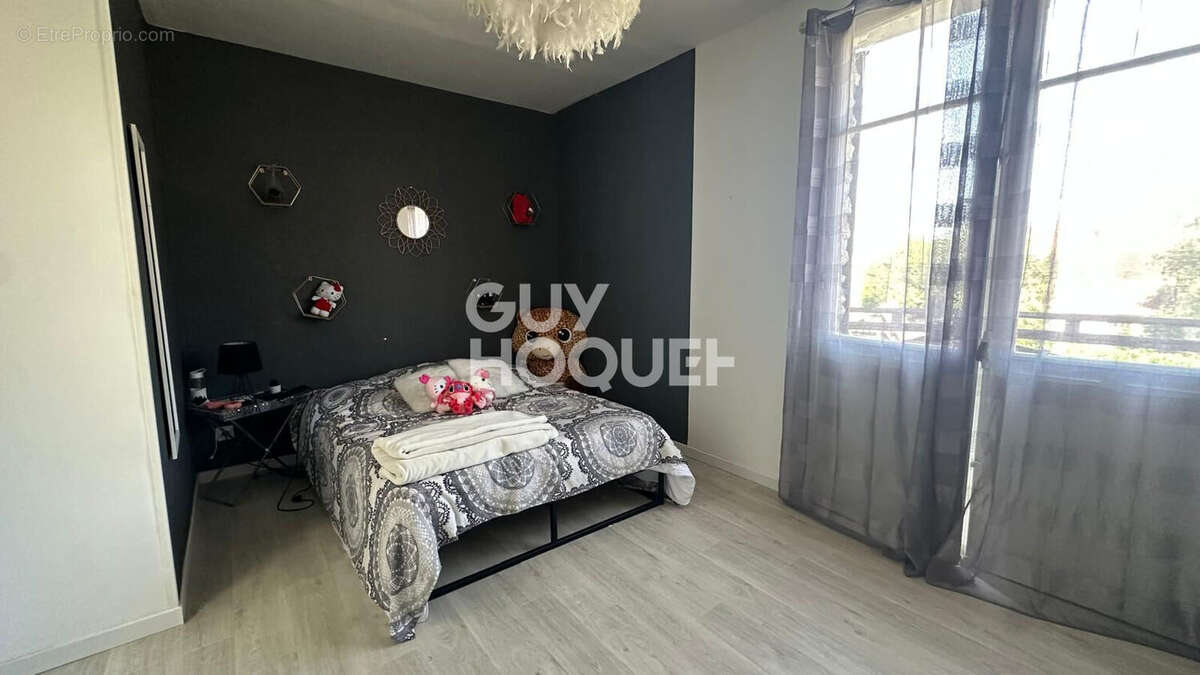 Maison à SAINT-MARTIN-LA-GARENNE