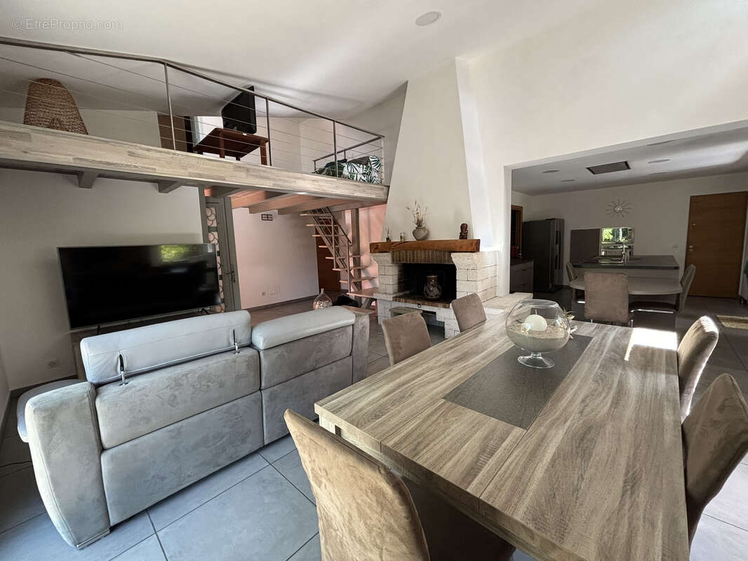 Maison à PORTO-VECCHIO