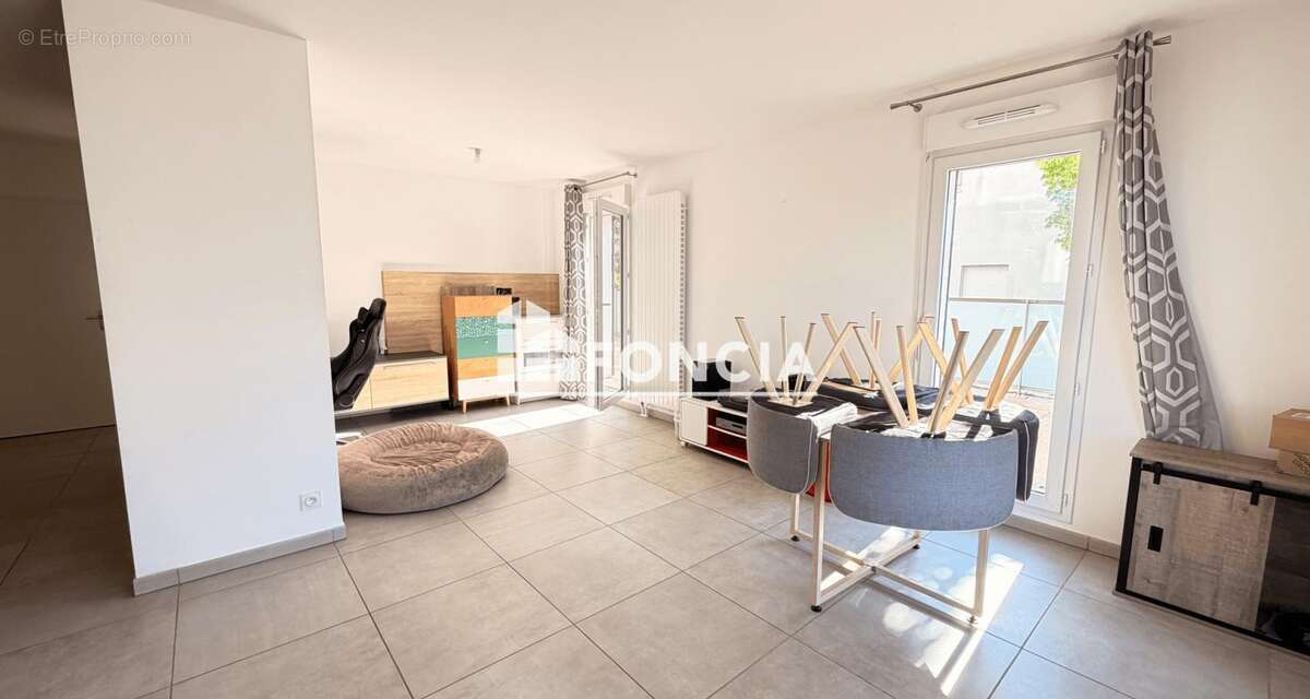 Appartement à MONTLOUIS-SUR-LOIRE