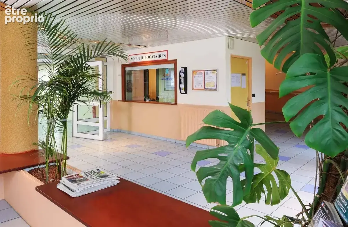 INVESTISSEMENT LOCATIF  Cergy  Résidence Étudiante Les Estudines Saint-Christophe - 7,49% de rentabilité - photo 8