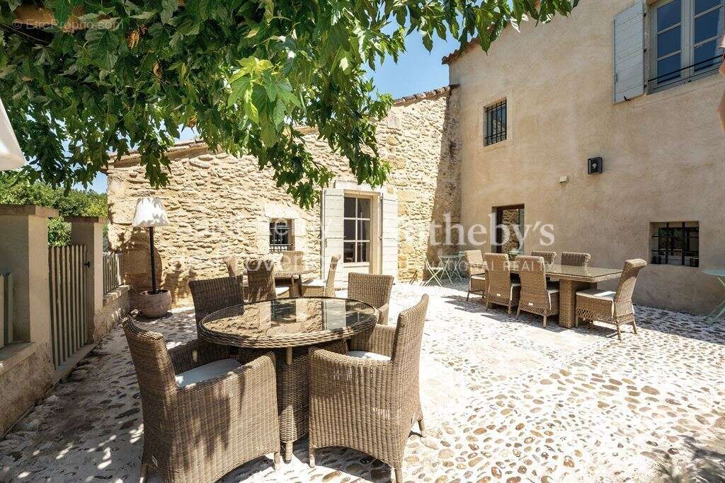 Maison à SAINT-ETIENNE-DU-GRES