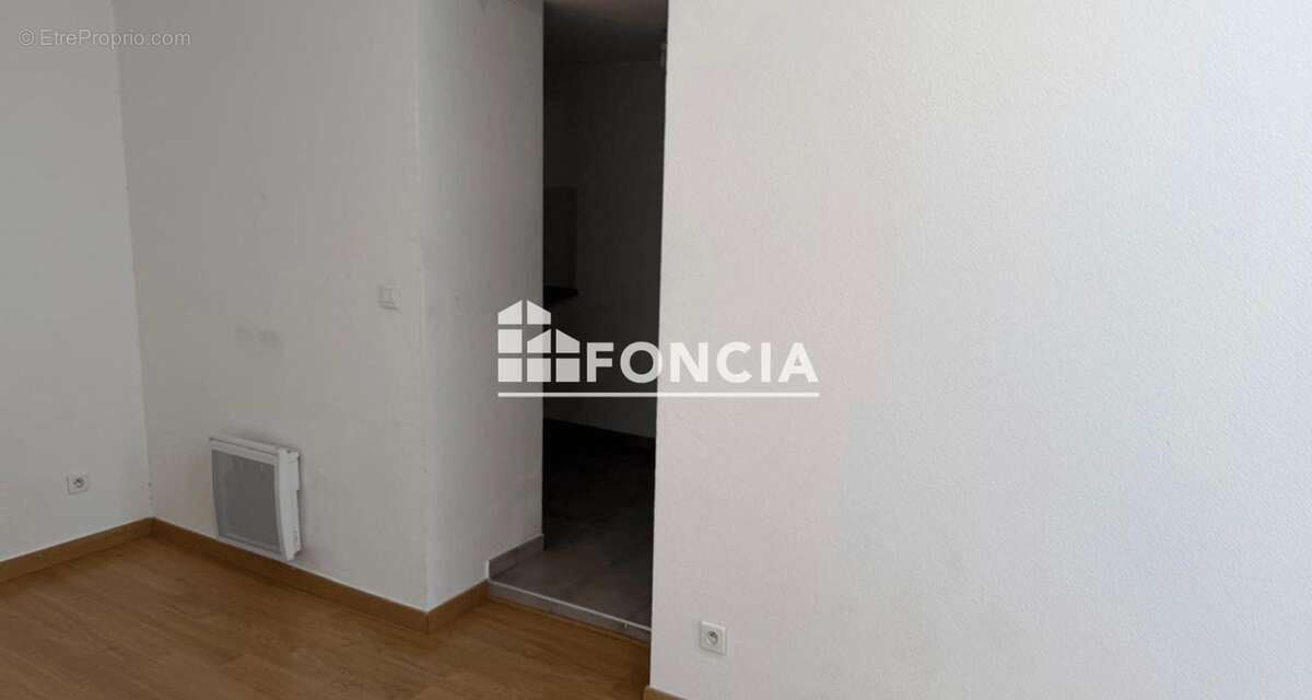 Appartement 25 m² à Montelimar  - photo 3