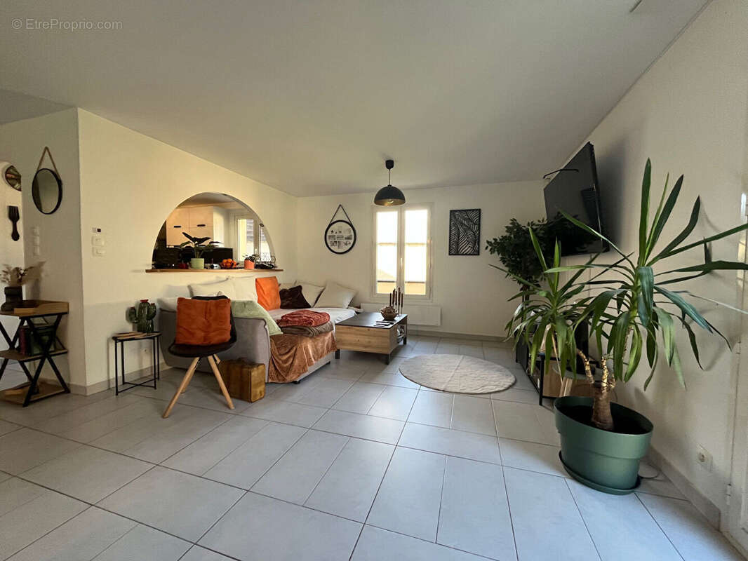 Maison à NEUILLY-EN-THELLE