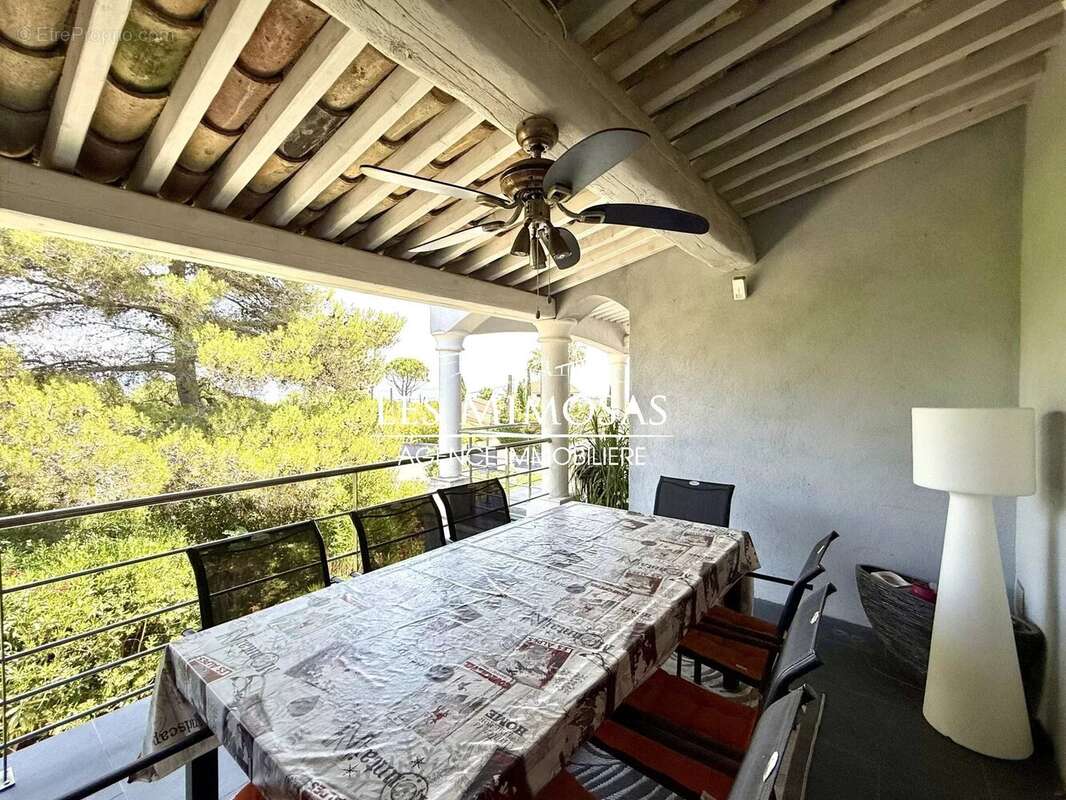 Maison à FREJUS