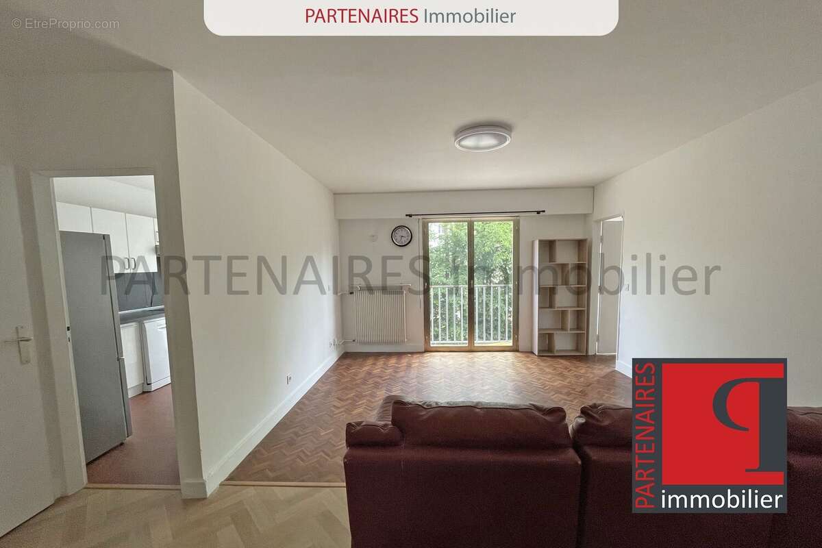 Appartement à VERSAILLES