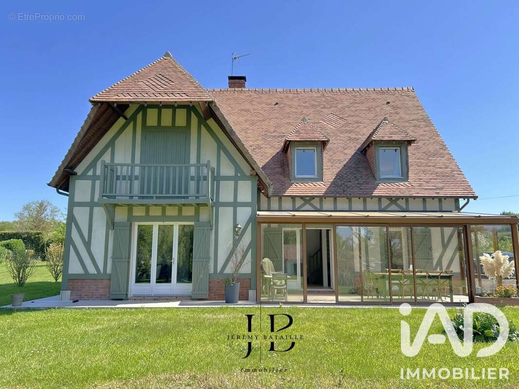 Maison 145 m² à Bonneville-Sur-Touques  - photo 2