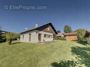 Maison à CERNAY-L'EGLISE