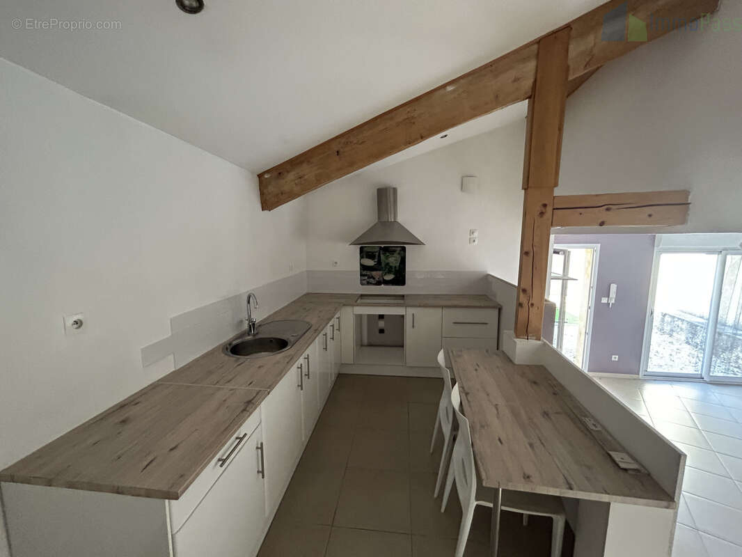 Duplex atypique avec extérieur à saint donat - photo 3