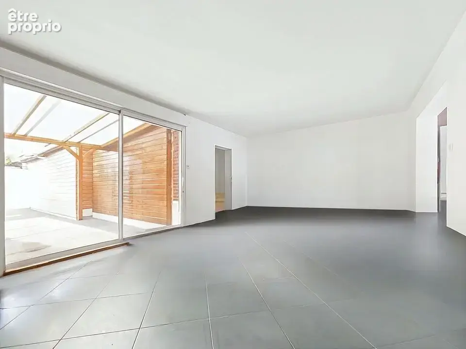 Maison semi-mitoyenne - garage -  4 chambre - 100 m² - comines - photo 2