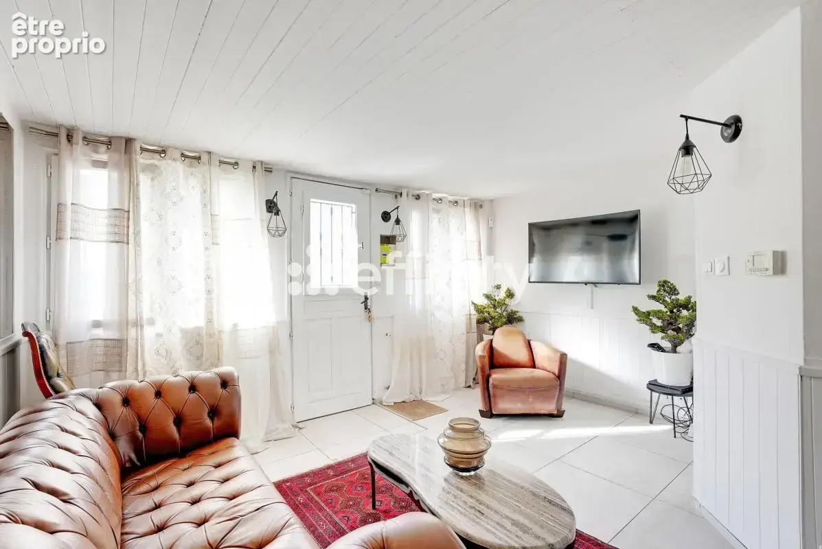 Appartement à VILLENEUVE-LE-ROI