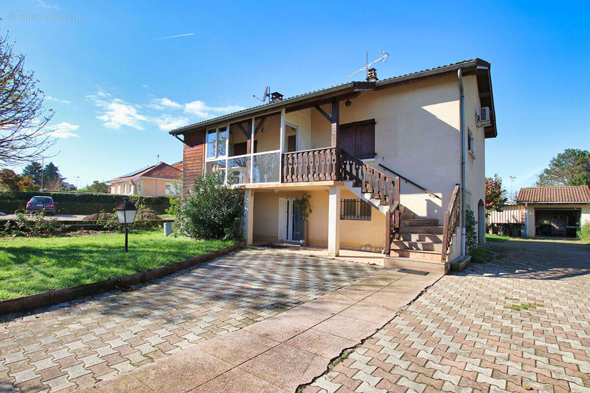 Maison à VILLETTE-D'ANTHON