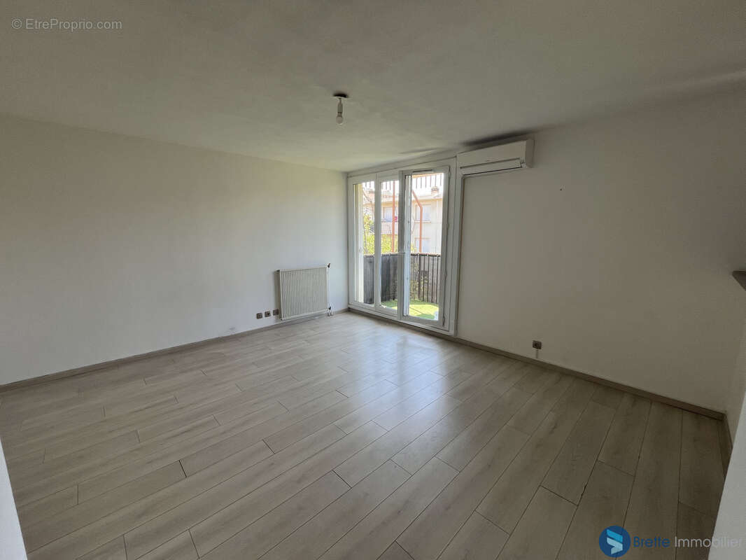 Toulon ouest - appartement t2 residence securisee - balcon - photo 3
